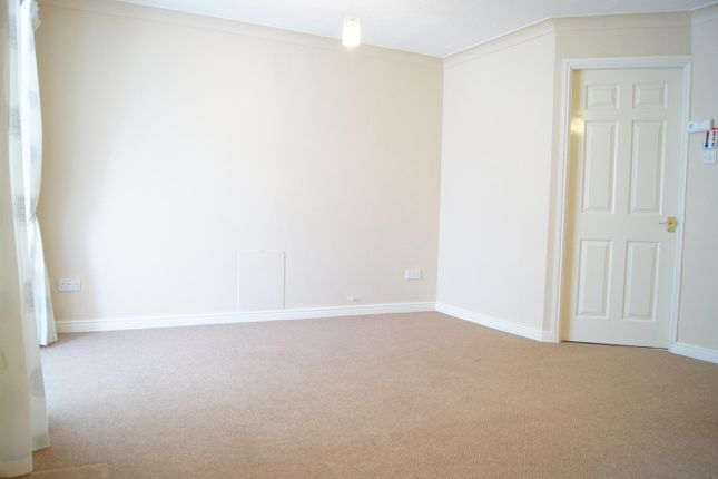 33, Greenfields Drive, North Yorkshire photo 3