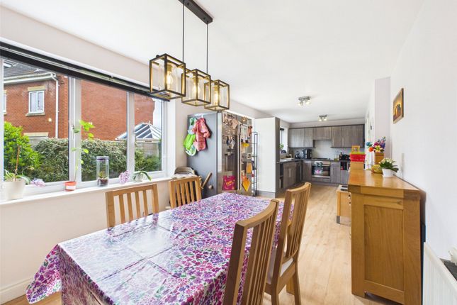 14, Compton Drive, Weston-Super-Mare photo 2