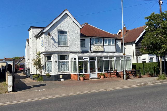 Thumbnail Hotel/guest house for sale in Sea View Road, Skegness