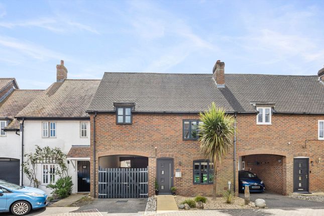 Thumbnail Terraced house for sale in Larks View, Billingshurst