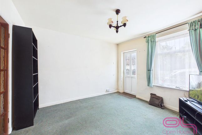 31, James Street, Burton-On-Trent photo 3