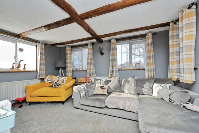 2, Chapel Cottage, Coburg Lane, Thetford photo 2