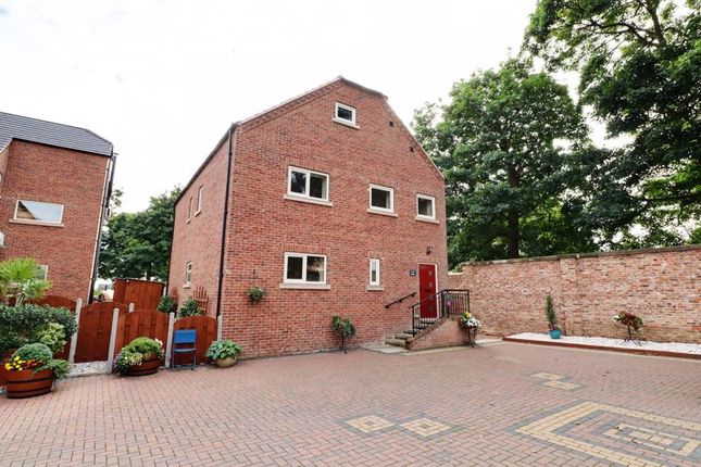 Thumbnail Detached house for sale in Riverside Flats, North Street, West Butterwick, Scunthorpe