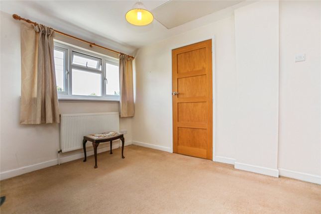 4, Howell Road, Gloucestershire photo 4