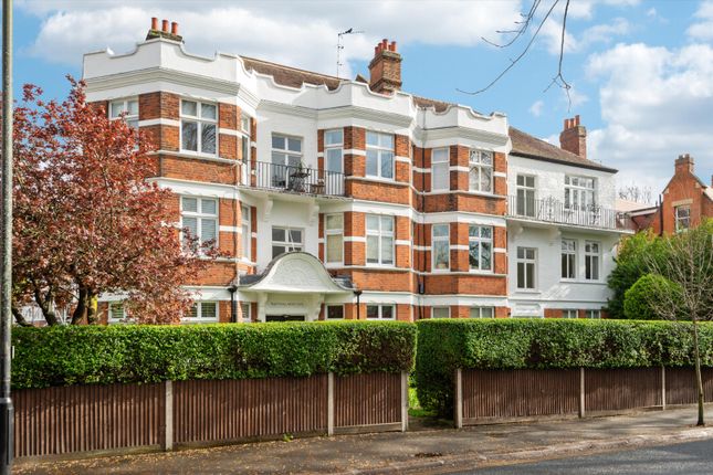 Flat for sale in South Parade, London