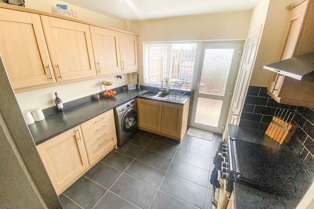 44 Grosvenor Road, Dudley photo 3