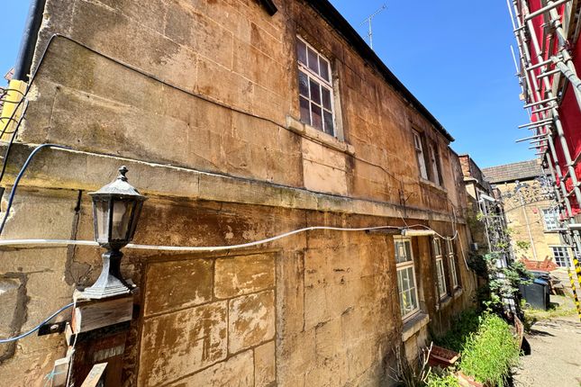 The Rose and Crown,, 22 Market Place, Chippenham photo 2
