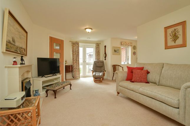 15 Stillington Oaks, Stillington Road, York photo 3