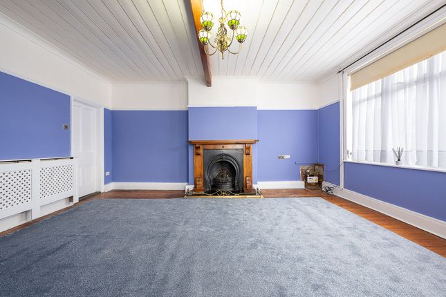30 Parr Lane, Chorley photo 3