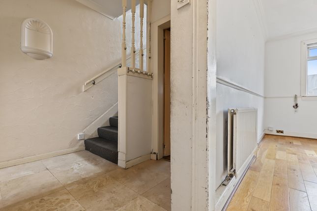 78 Balmalloch Road, Kilsyth, Glasgow photo 5