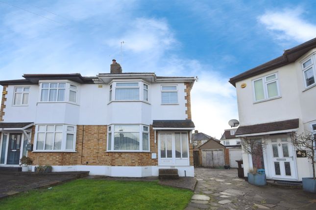 42, Edwards Way, Brentwood photo 4