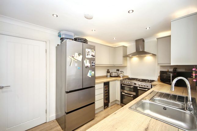 26 Sturton Avenue, Wigan photo 3