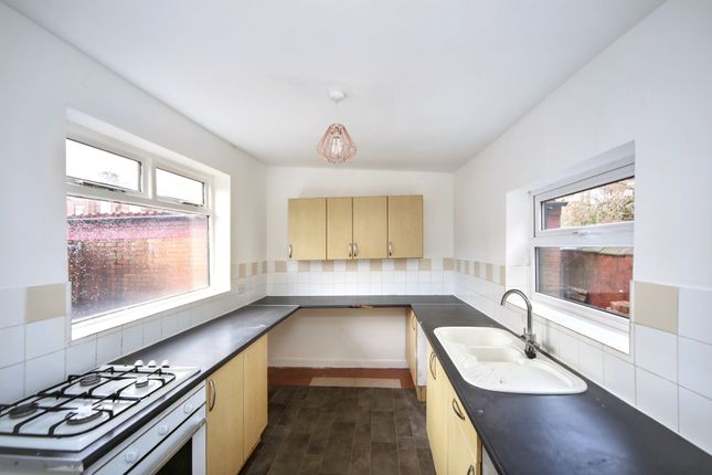 335 Wigan Road, Wigan photo 3