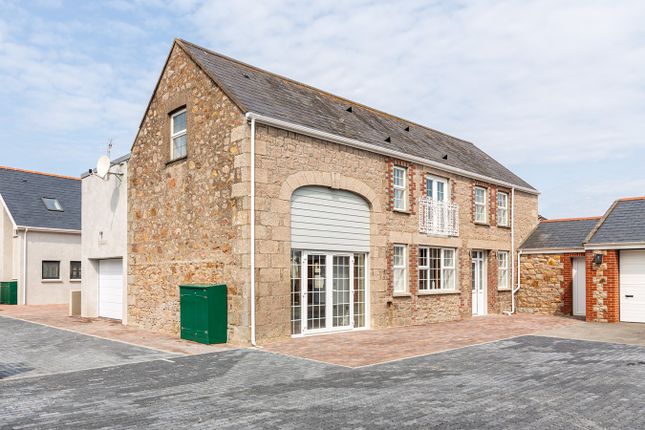 Thumbnail Detached house for sale in Sunnyfield Farm, St Peter