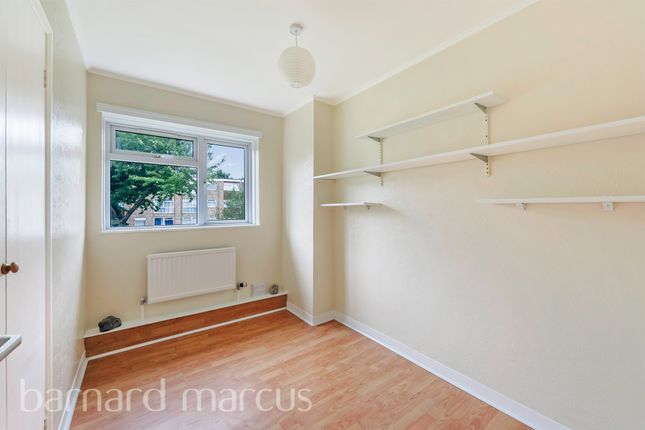 Flat for sale in Benhill Wood Road, Sutton