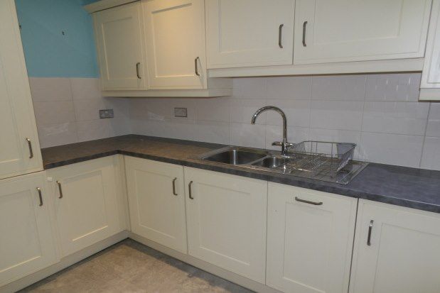 Flat to rent in 60 Manor Road, Solihull