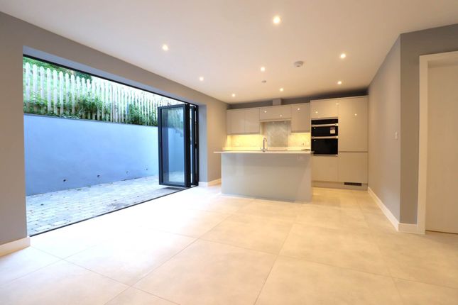 22, Kandahar, Marlborough photo 3