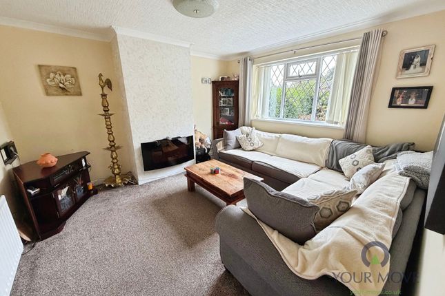 36, Oversley Road, Fegg Hayes, Staffordshire photo 2