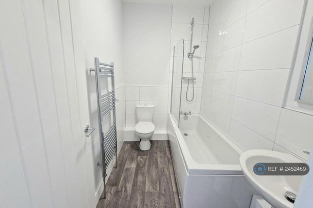 530 Doncaster Road, Barnsley photo 5