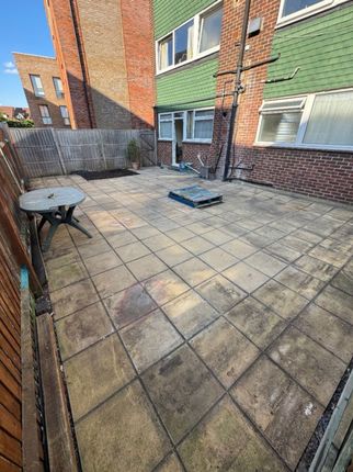 9a Grant Road, Croydon photo 4