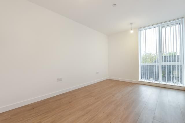 2, WINCHESTER HOUSE, Bracknell photo 4