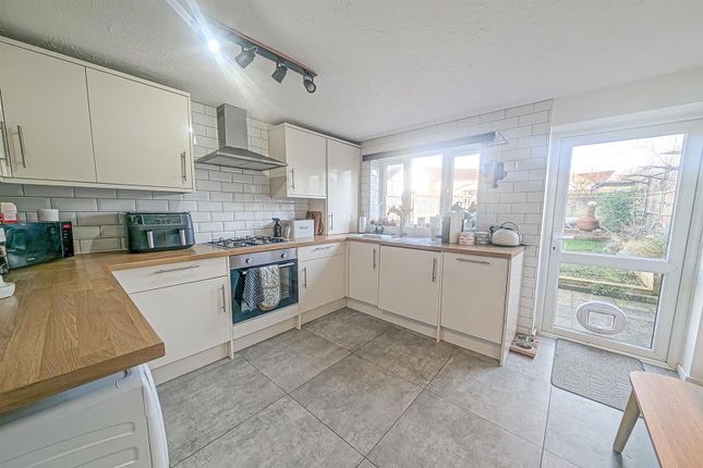 26, Bayfield Drive, Cambridge photo 2