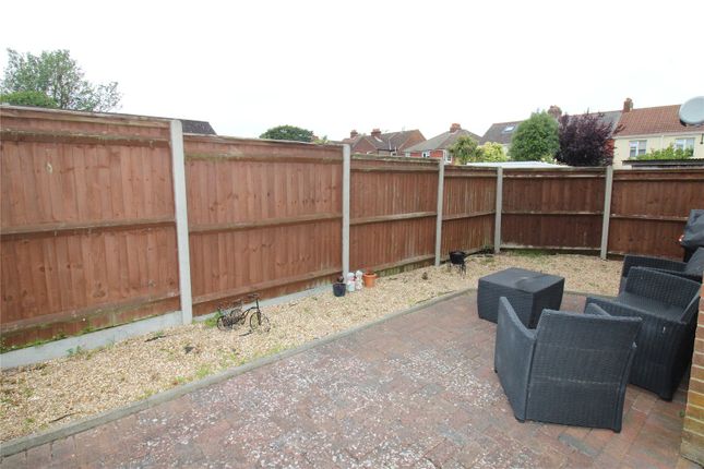 7, Seabird Way, Hampshire photo 4