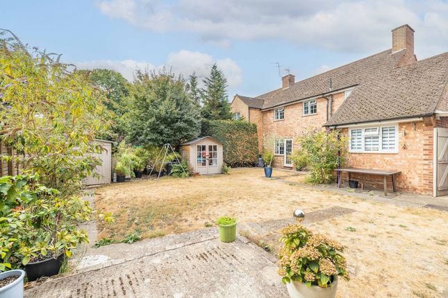 45, Sefton Close, Stoke Poges photo 4