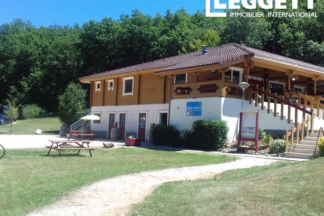 Thumbnail Business park for sale in Village Du Soleil, Mauroux, Lot, Occitanie