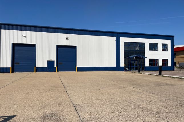 Thumbnail Industrial to let in Unit 1, Sovereign Park, Laporte Way, Luton