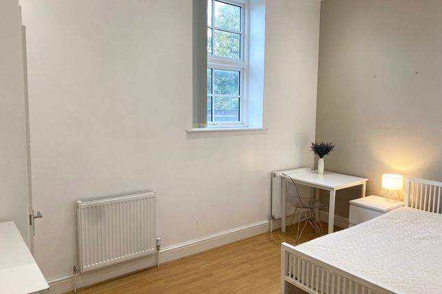 498, Harrow Road, London photo 2