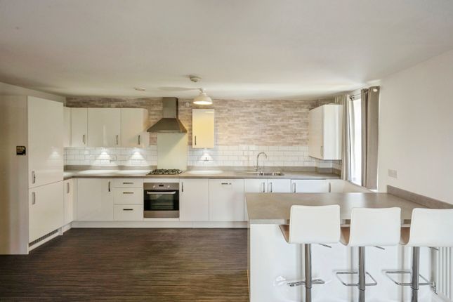 111, Rosso Close, South Yorkshire photo 2