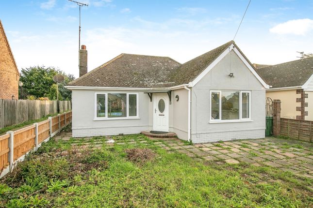 Detached bungalow for sale in Weeley Road, Little Clacton, Clacton-On-Sea