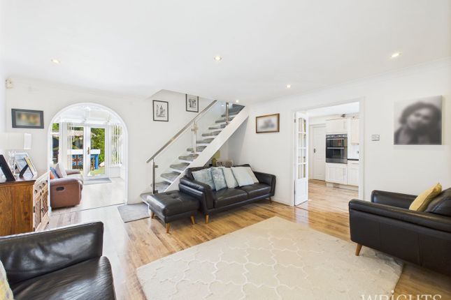 6, Bader Close, Welwyn Garden City photo 4