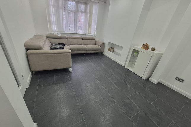 Glenborne Road, Leicester photo 5