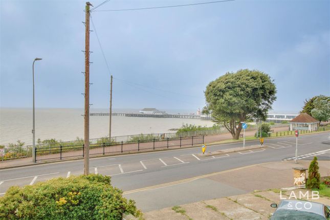 Flat for sale in Marine Parade East, Clacton-On-Sea