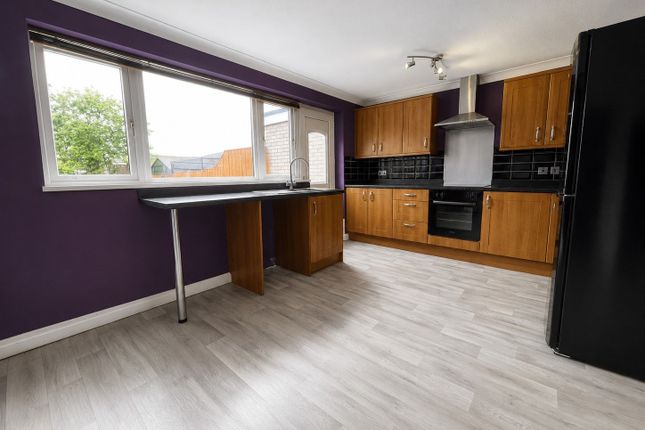 28 Tamerton Drive, Birtley photo 3