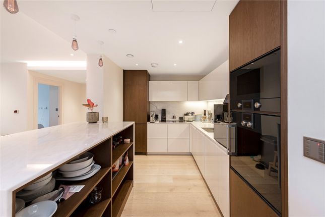 Flat for sale in Harbour Avenue, Lighterman Towers, Chelsea, London