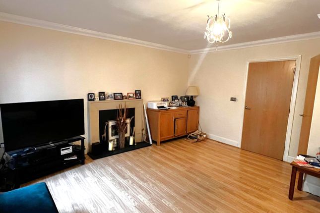 6, Bridgelands Close, Beckenham photo 4