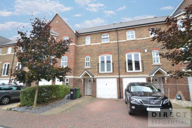 Thumbnail Town house to rent in Cavendish Walk, Epsom