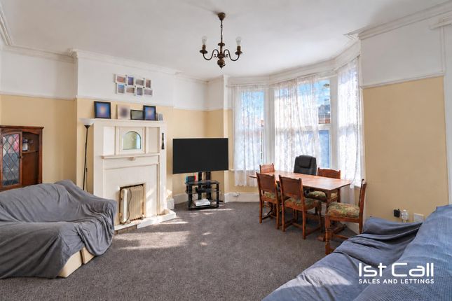 55a, Heygate Avenue, Southend On Sea photo 2