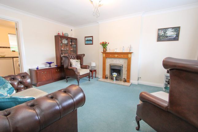 14, Rogers Court, Chipping Sodbury photo 4