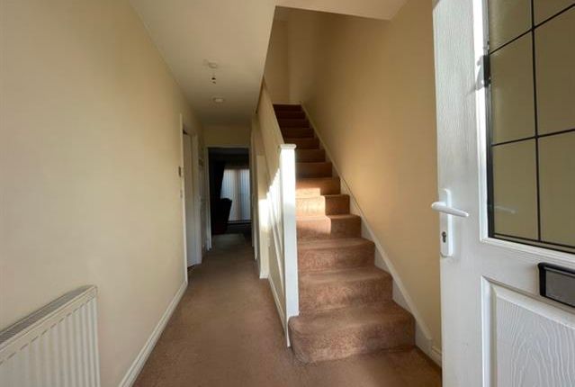 10, Spring Street, STOCKTON-ON-TEES photo 2
