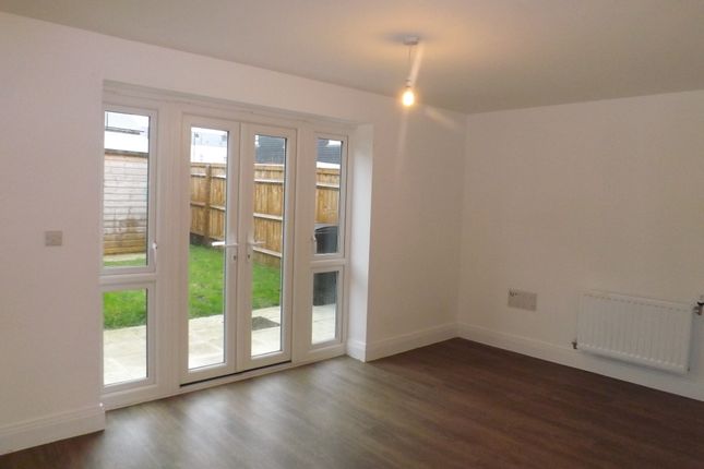 10, Waterlooville photo 2