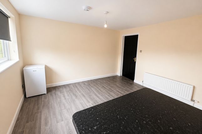 6, Wellington Court, Lincolnshire photo 2