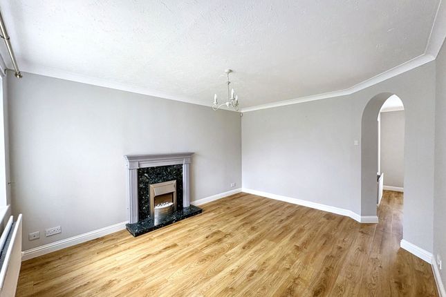 34, Crookham Grove, Morpeth photo 3