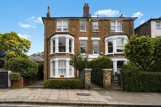 Flat 3, 59, Fordwych Road, London photo 2
