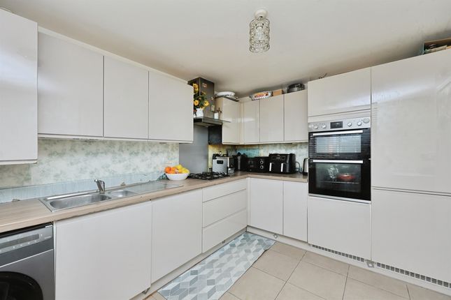 35, Britannia Way, Norwich photo 3