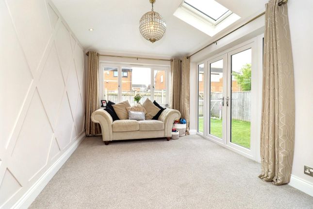23, Deighton Grove, Billingham photo 4