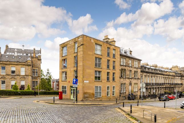 Flat for sale in 39K St. Bernards Crescent, Stockbrdge